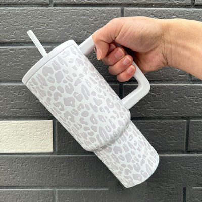 Προσαρμοσμένη περιπέτεια 40oz ατσάλινο tumbler με διπλή μόνωση τοίχου και λαβή
