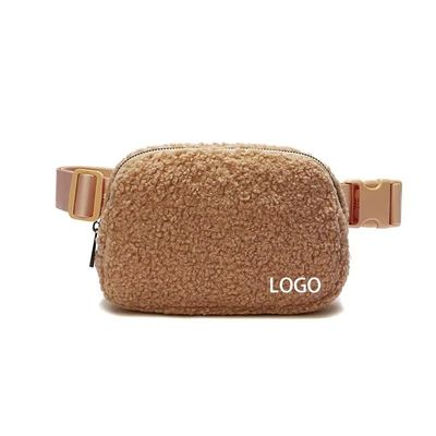 Λούξυ Πλούζια Crossbody Fanny Pack Πορτοφόλια Μοντέρνα τσάντα του χεριού Τύπος γράμματος